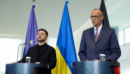 德国总理高调站出来援乌，然后又退了一小步丨国际观察