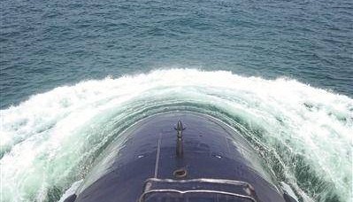 潜行深海，他们有个“远洋朋友圈”