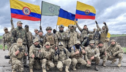 乌军将友军误当俄军，激战两天伤亡惨烈才幡然醒悟，俄军震惊目睹全程