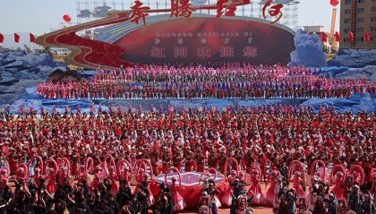 云南红河州委书记赵瑞君:当好收信人、答卷人,奋力打造“铸牢”的“红河样板”