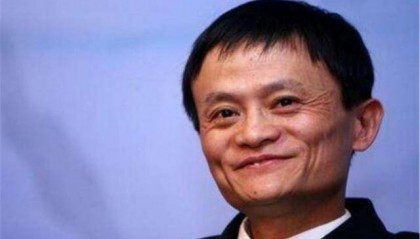 当年为得到马云资助,给马云寄母鸡的甘肃女孩,她的现状如何了?