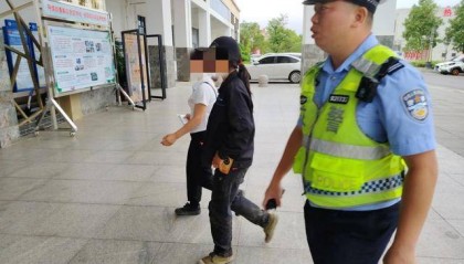 情况紧急！来宾一女子遭毒蛇咬伤，来宾交警开启“绿波护航”