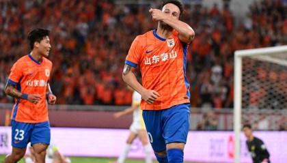 中超最佳阵容:瓦科上演大四喜 费利佩双响助成都登顶