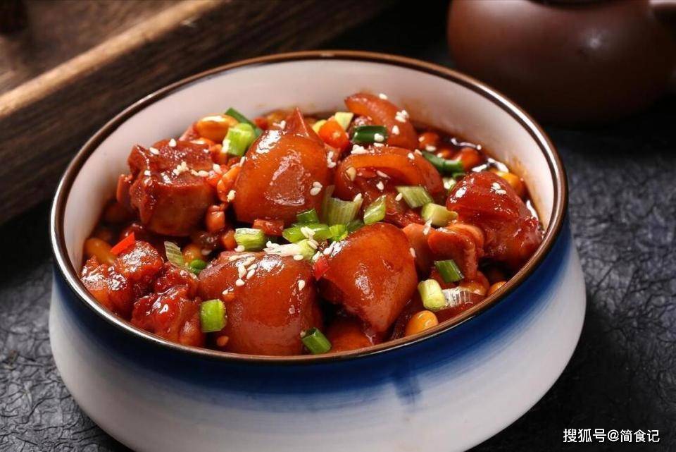 大年初八有讲究，老传统：忌吃米饭，要吃“聚财3宝”，过吉祥年