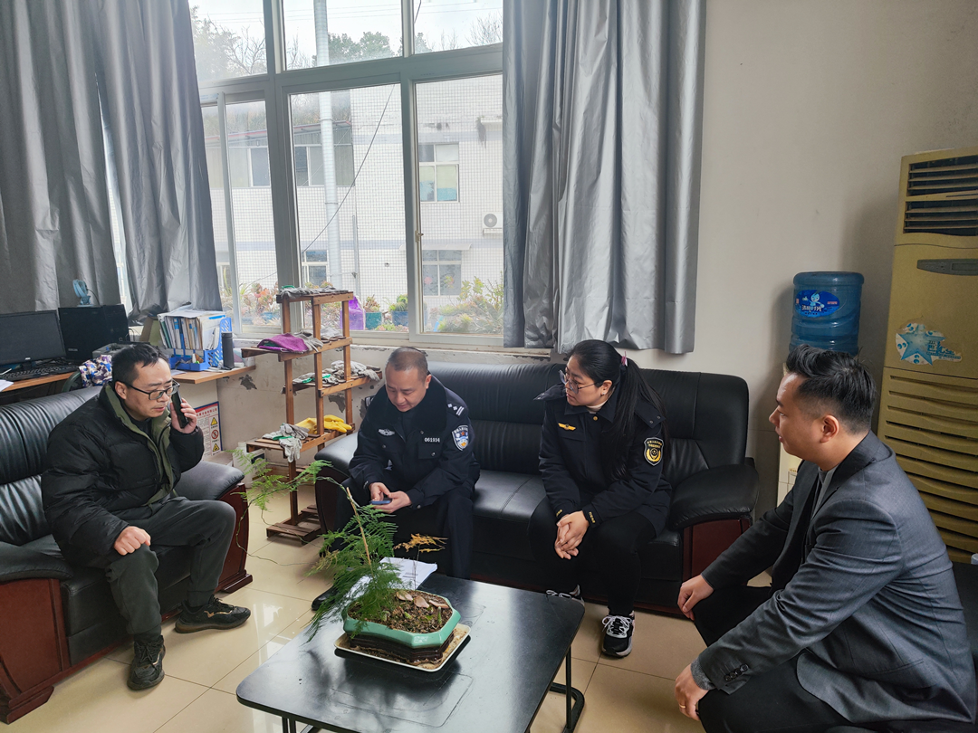 行之与简阳市多家企业签署知识产权托管协议