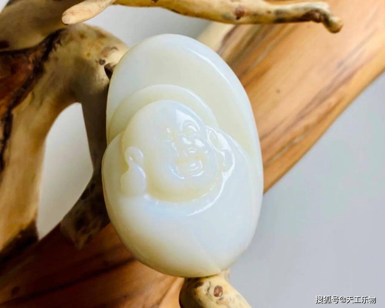 买青不买白！和田玉为什么不能买太白？