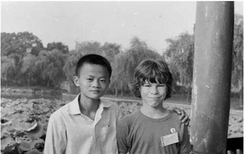 马云的第一贵人莫利：资助马云买湖畔花园，后成为阿里的诞生地