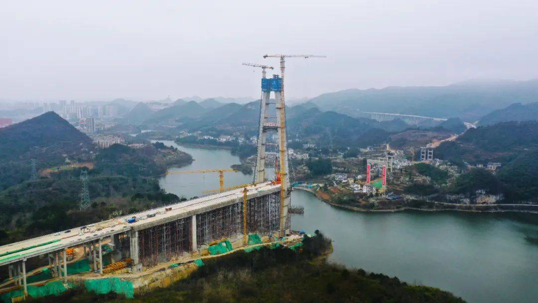 完成投资超八成！贵州首条智慧高速火热建设中